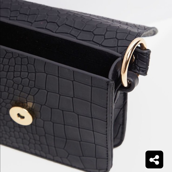 NWT Mini Bag 🏷 - Picture 3 of 3